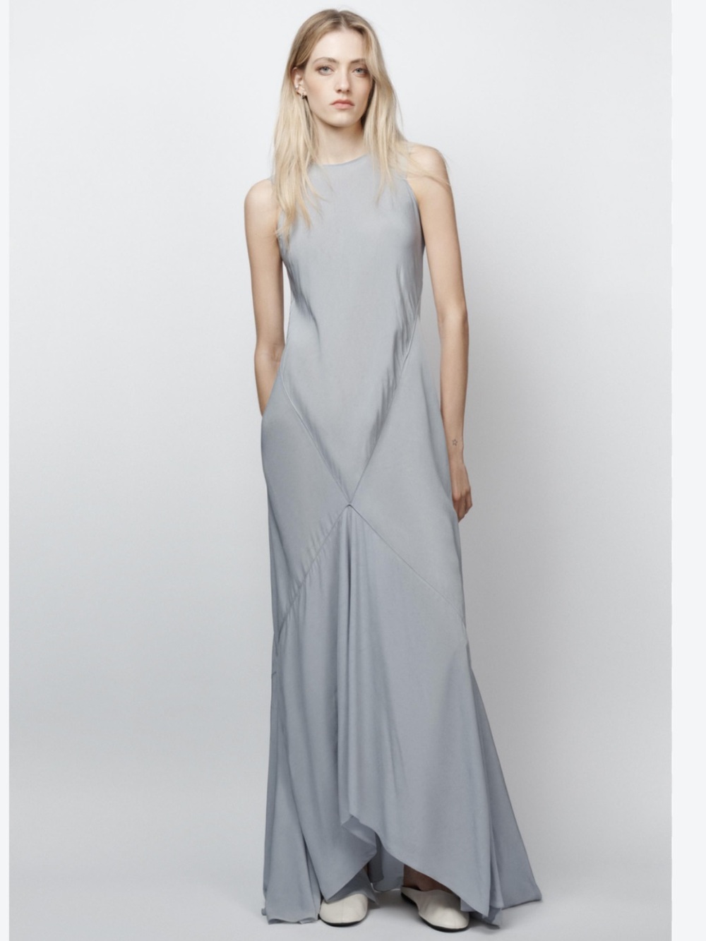Zara Sleeveless Maxi Dress in Light Gray